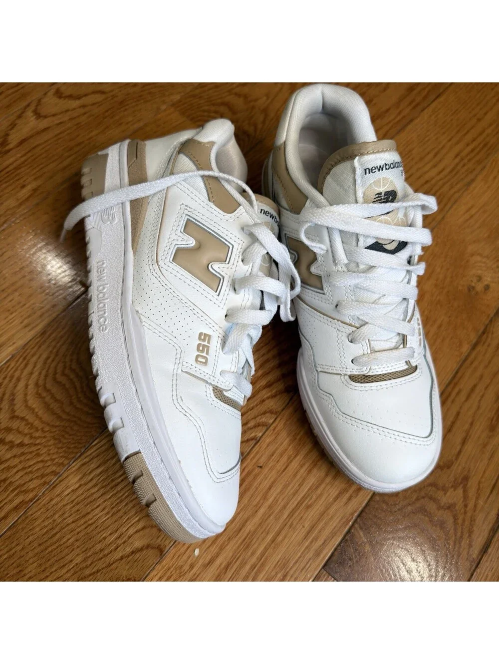 New Balance product pair